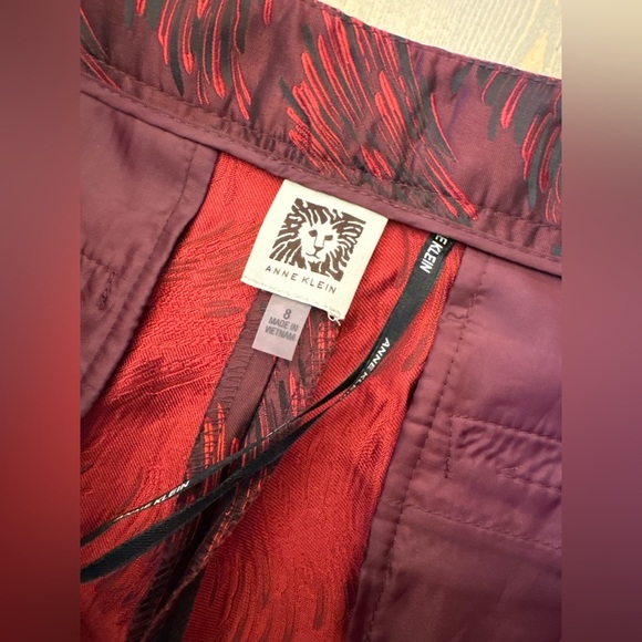 Anne Klein Red and Black Patterned Dress Pants Size 8 - Picture 6 of 8